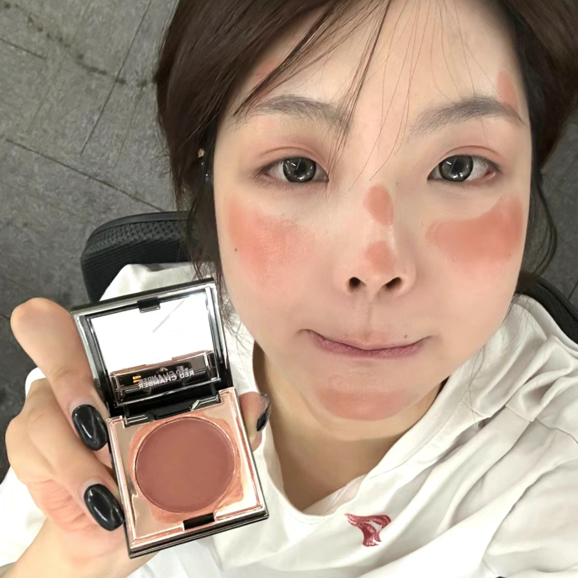 推荐松弛慵懒感淡颜多用膏栗本低饱和白开水显白腮红眼影唇泥腮红