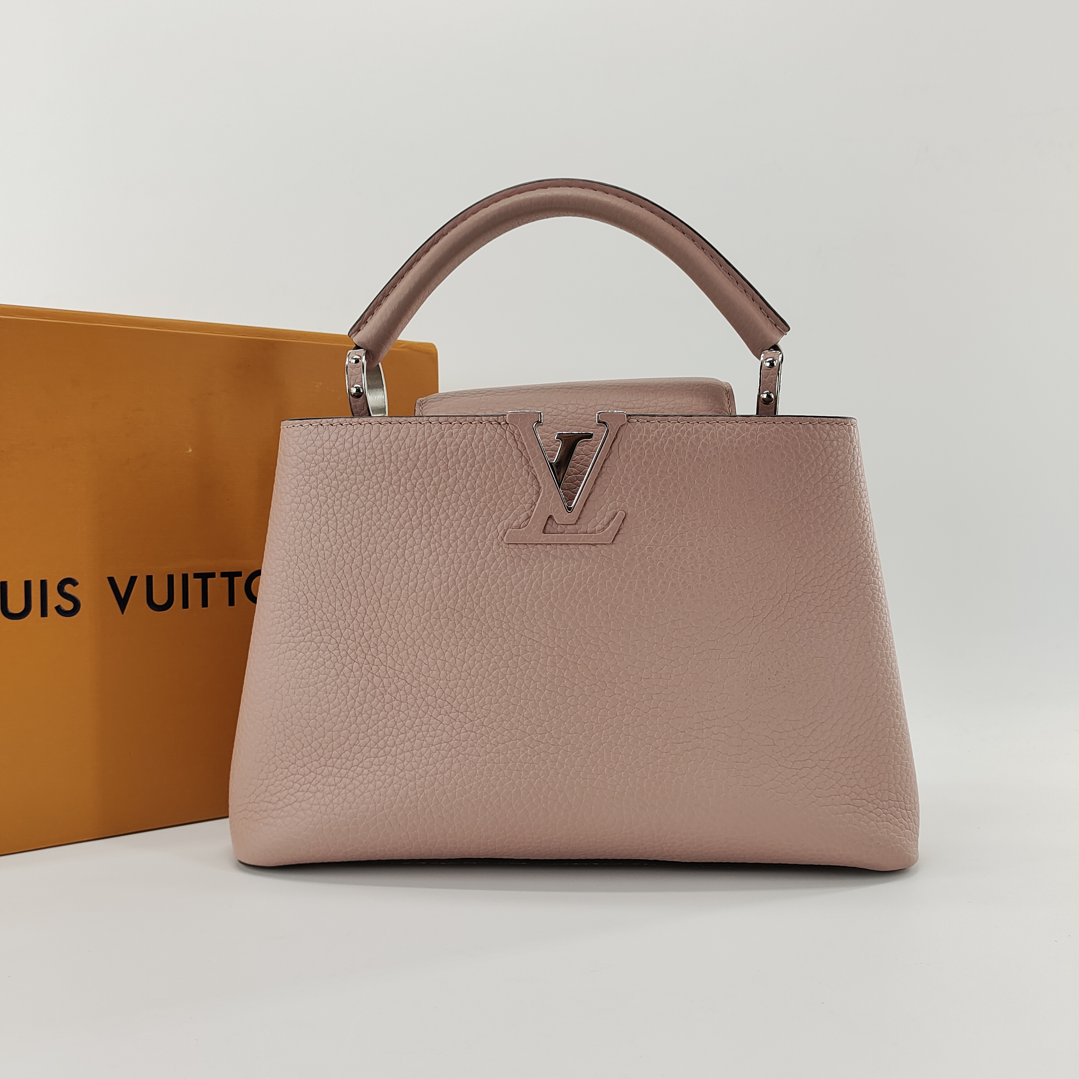 99新 LouisVuitton/路易威登 Capucinesbb粉色系 单肩斜跨手提包 