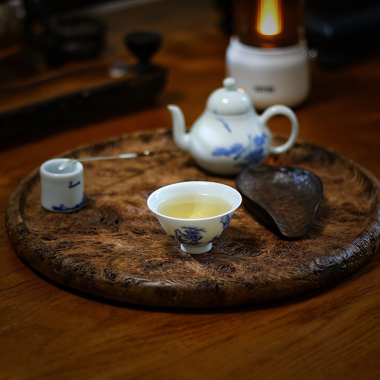 杜老师手绘青花杯陶瓷复古中式主人杯山水品茗杯