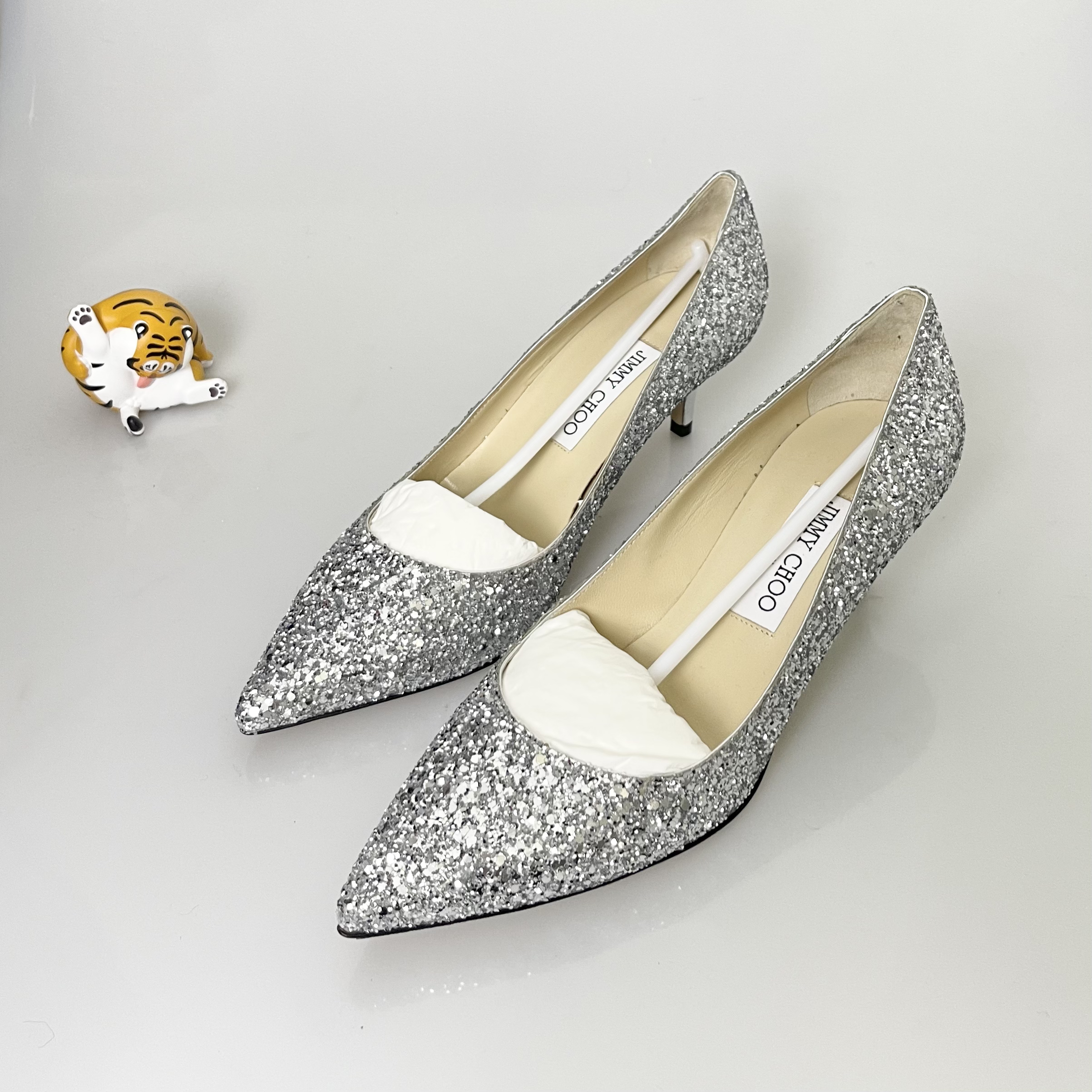 全新未使用 JIMMY CHOO/吉米周 38.5码JIMMY CHOO 高跟鞋