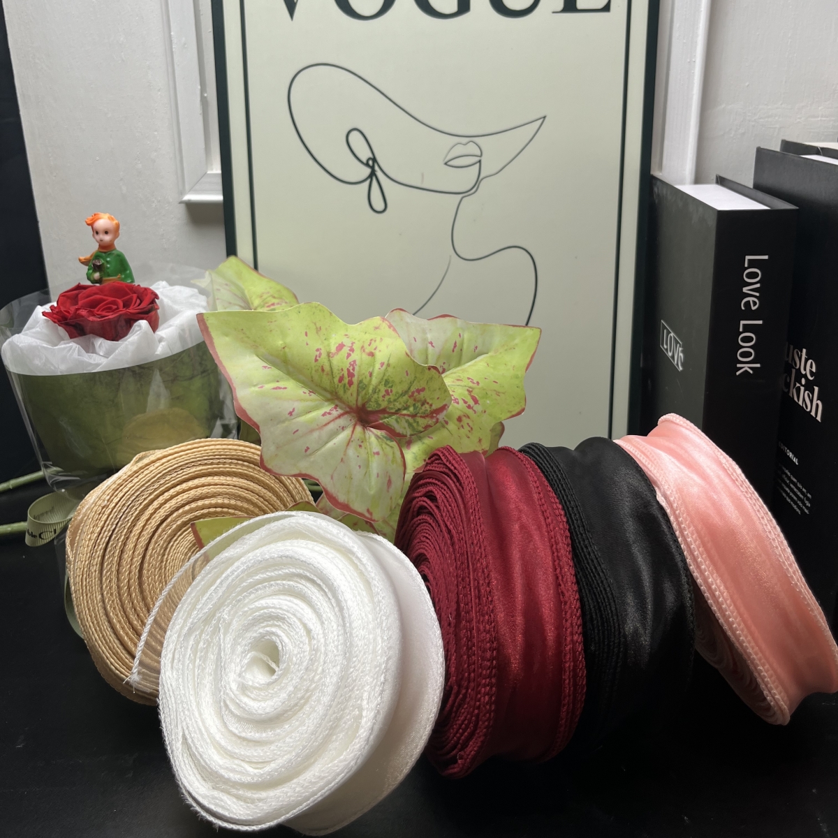 【1帮1直播间】10卷大盘素色鱼尾纱花艺礼盒花束共约400码