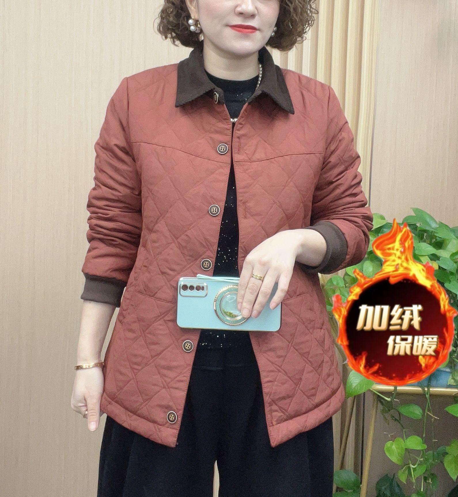 2024秋冬新款气质时尚百搭显瘦减龄洋气短款外套休闲轻薄保暖棉衣