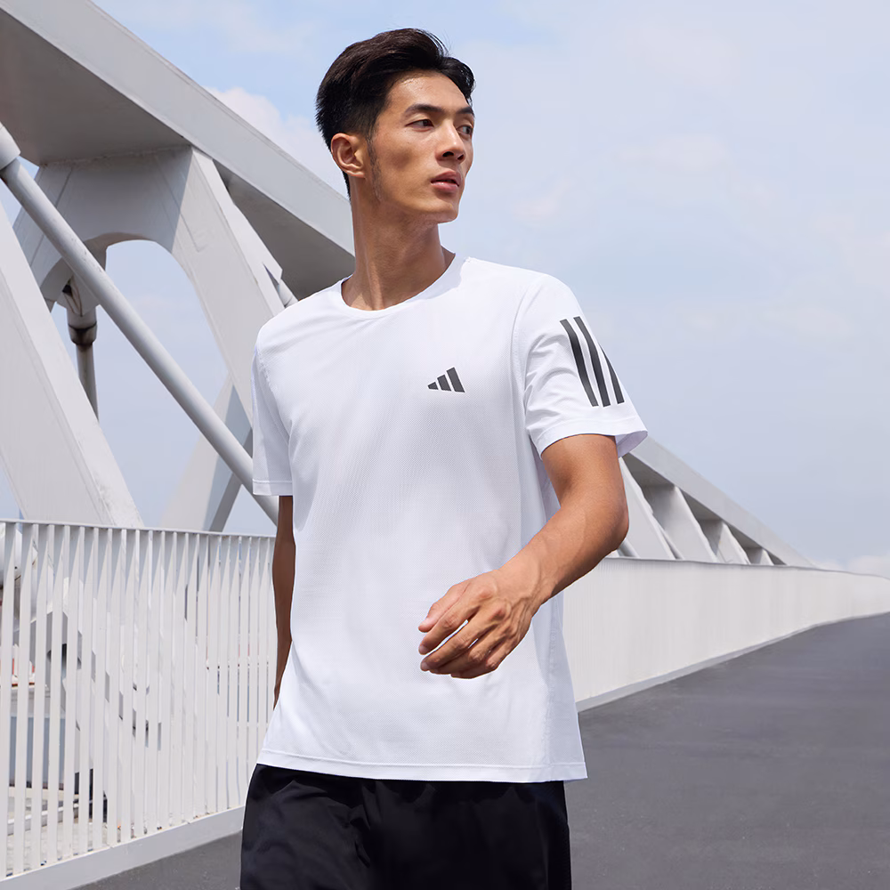 阿迪达斯OWN THE RUN TEE 速干跑步运动短袖圆领T恤IK7436