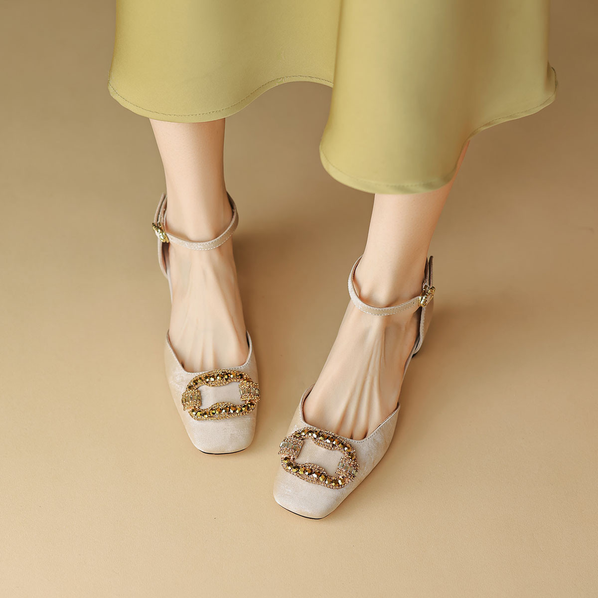 MARIECLAIRE大方扣宝石浅口方头玛丽珍新款复古优雅小皮鞋女鞋