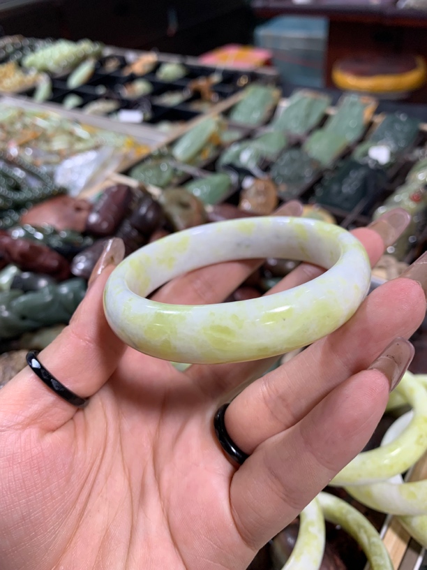 天然翠玉手镯花纹随机发货口径54/62口径下单备注