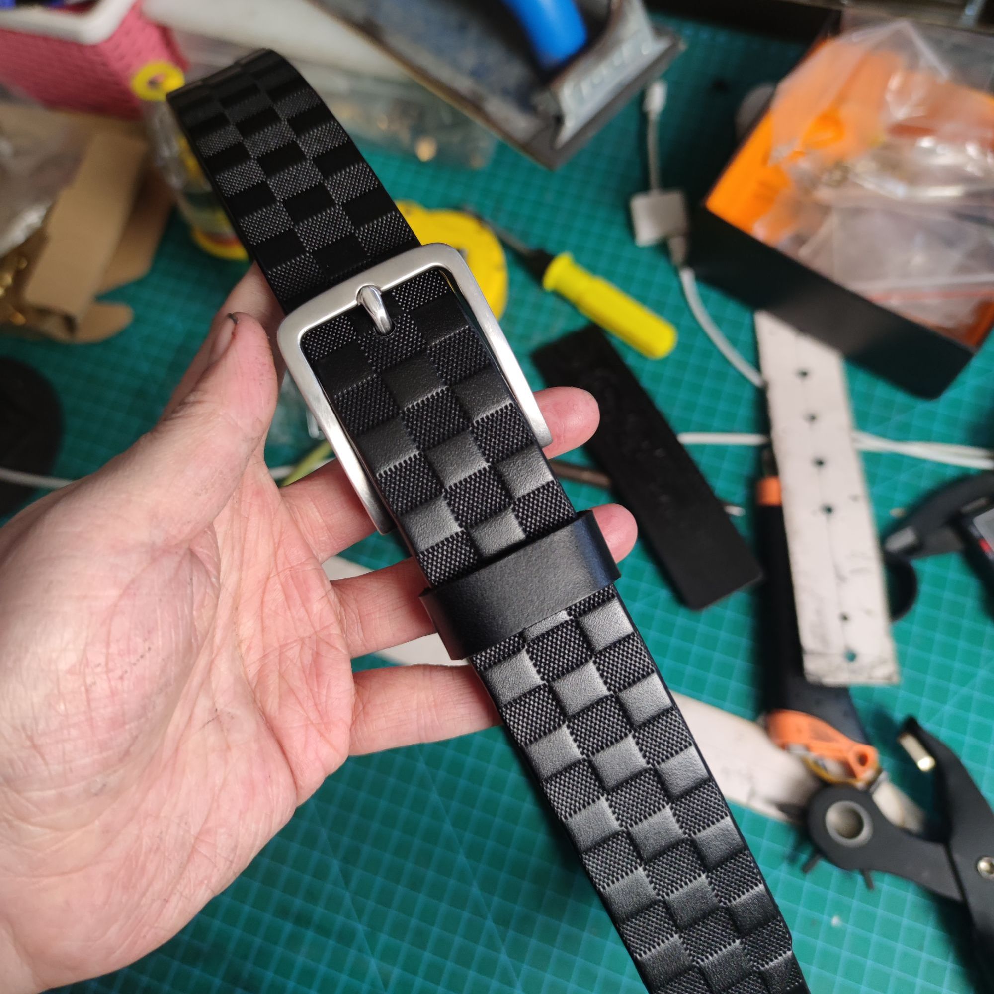 3.5CM头层牛皮实心单层男士真牛皮皮带经典休闲时尚商务针扣腰带