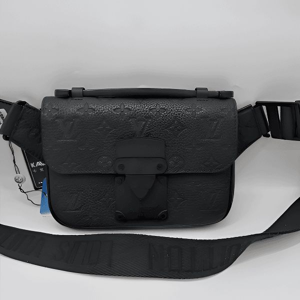 99新 LouisVuitton/路易威登  98新17829 LV SLOCK黑老花压纹腰包