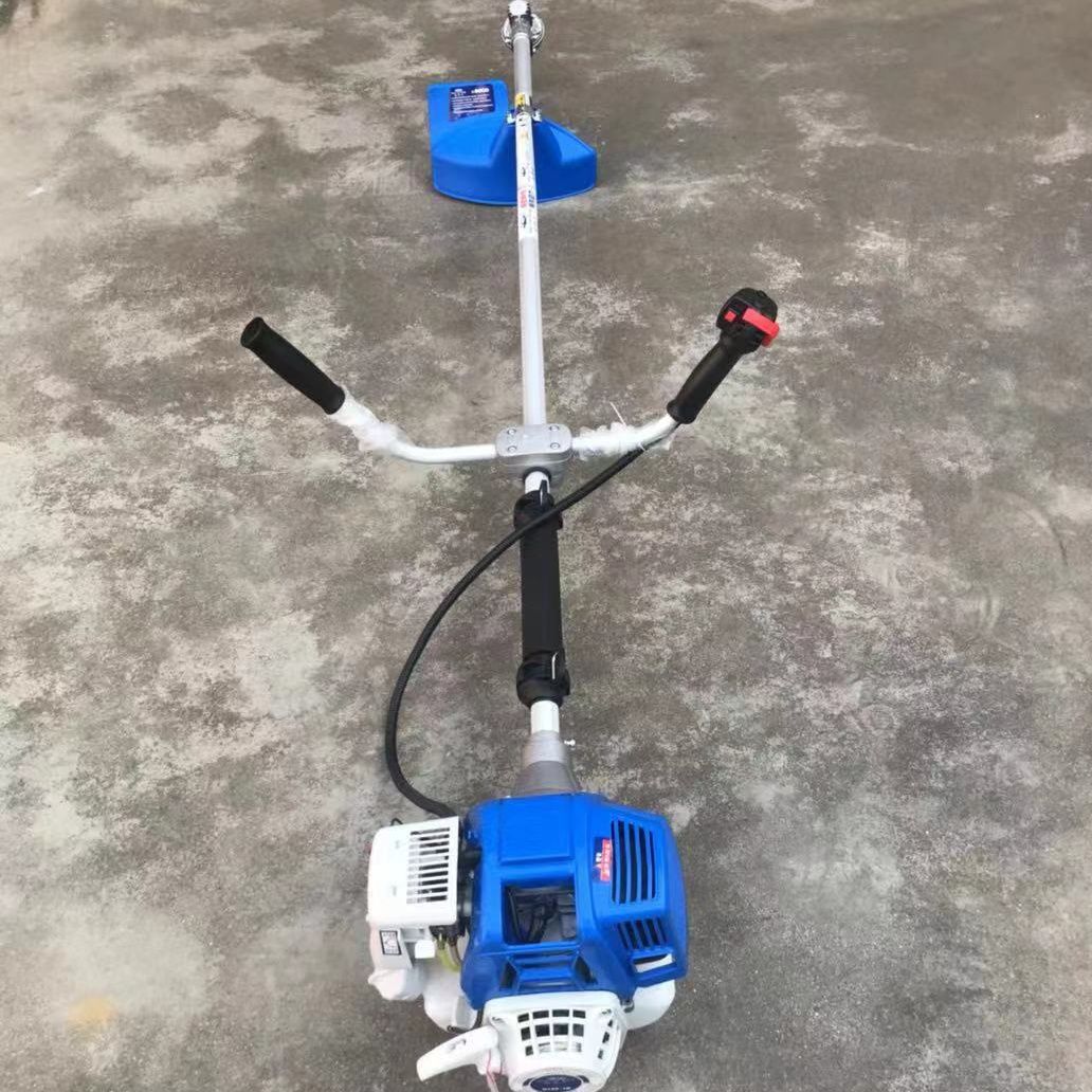 正品格致山草王割草机，0.75千瓦，易起动，省油耐用。国家的一线品牌