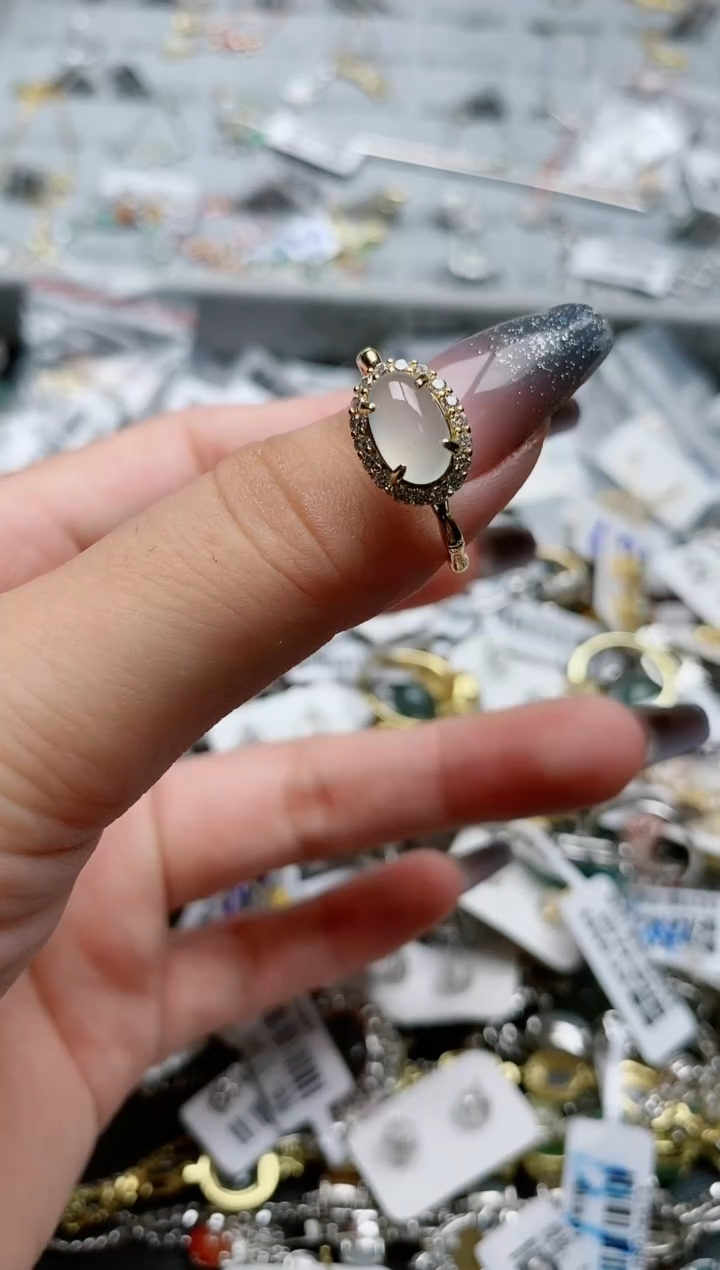 【闪购商品】翡翠颈饰银S925镶嵌.....