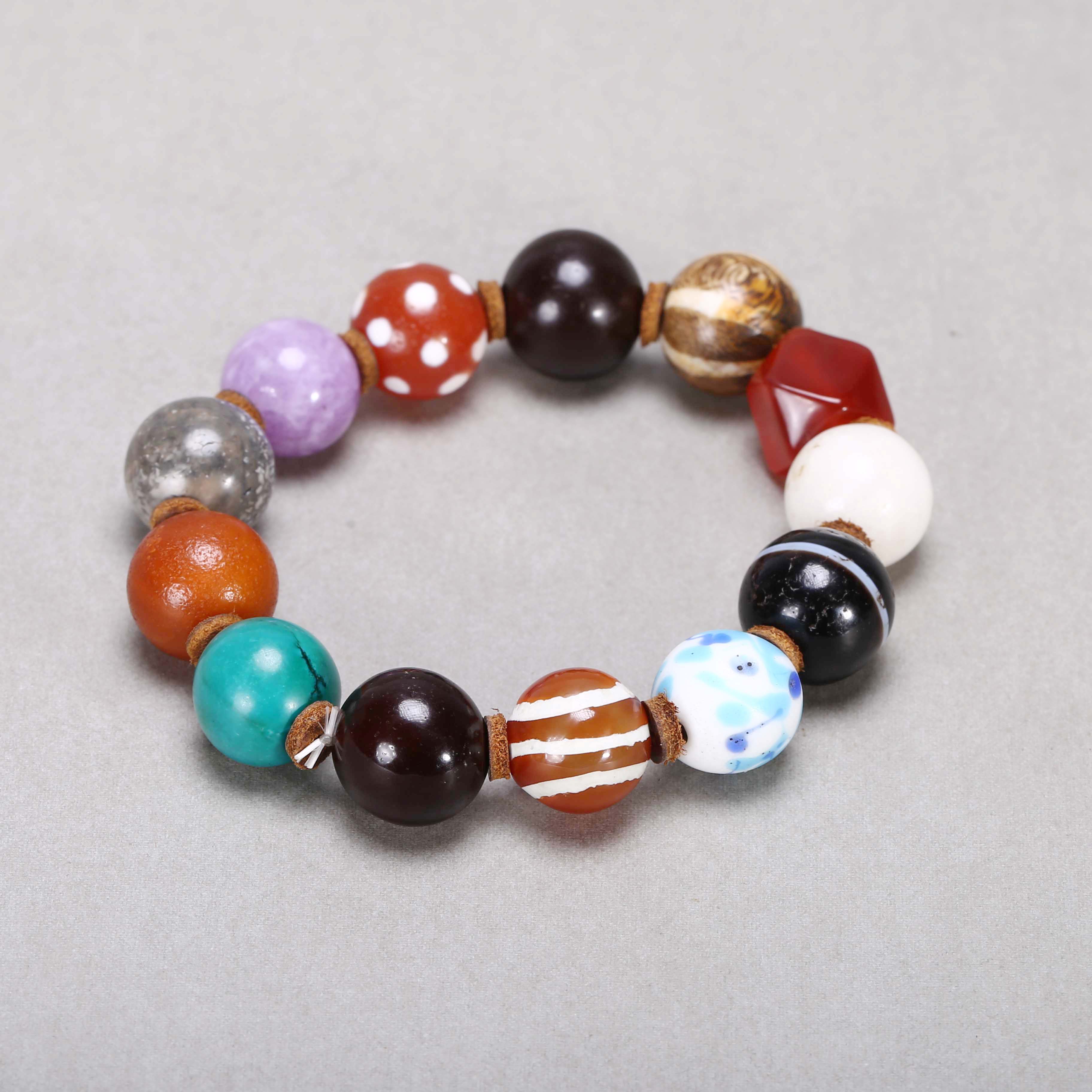 【济文阁】JZYM20102805民国 玛瑙琉璃木化石多宝手串