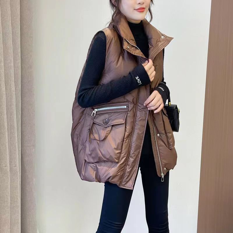 欧版羽绒服马甲女宽松白鸭绒外穿2022秋冬新款大口袋坎肩背
