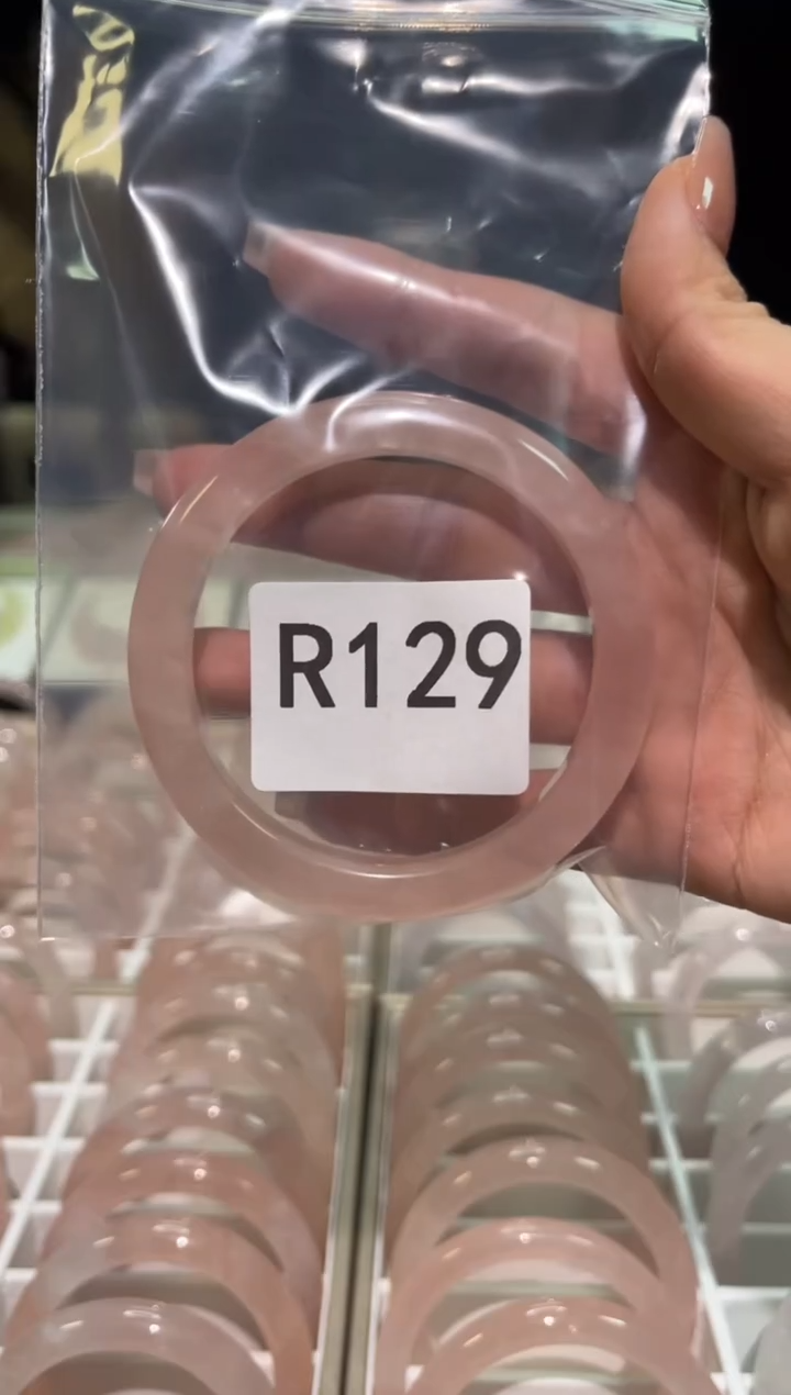 【闪购商品】水晶手镯未镶嵌马粉129