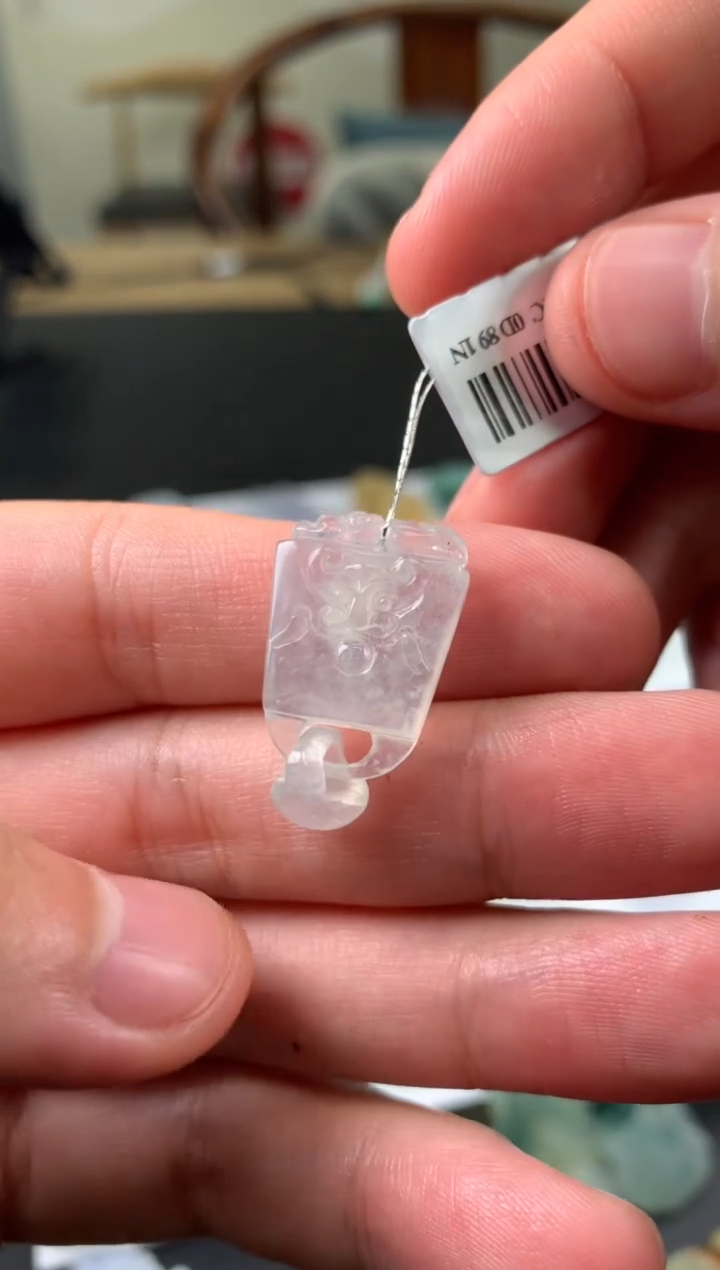 【闪购商品】定制翡翠未镶嵌翡翠