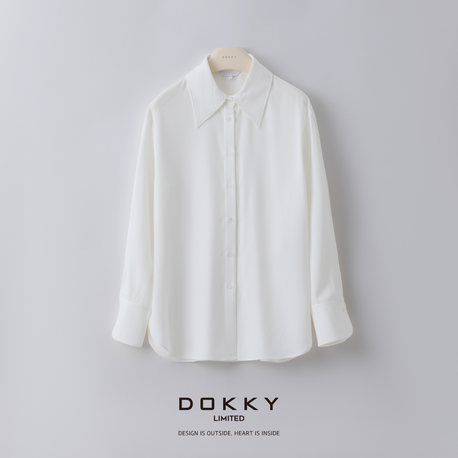 双旦【首席衬衫】DOKKY简约设计感丨垂顺亲肤时髦衬衫1230713-03