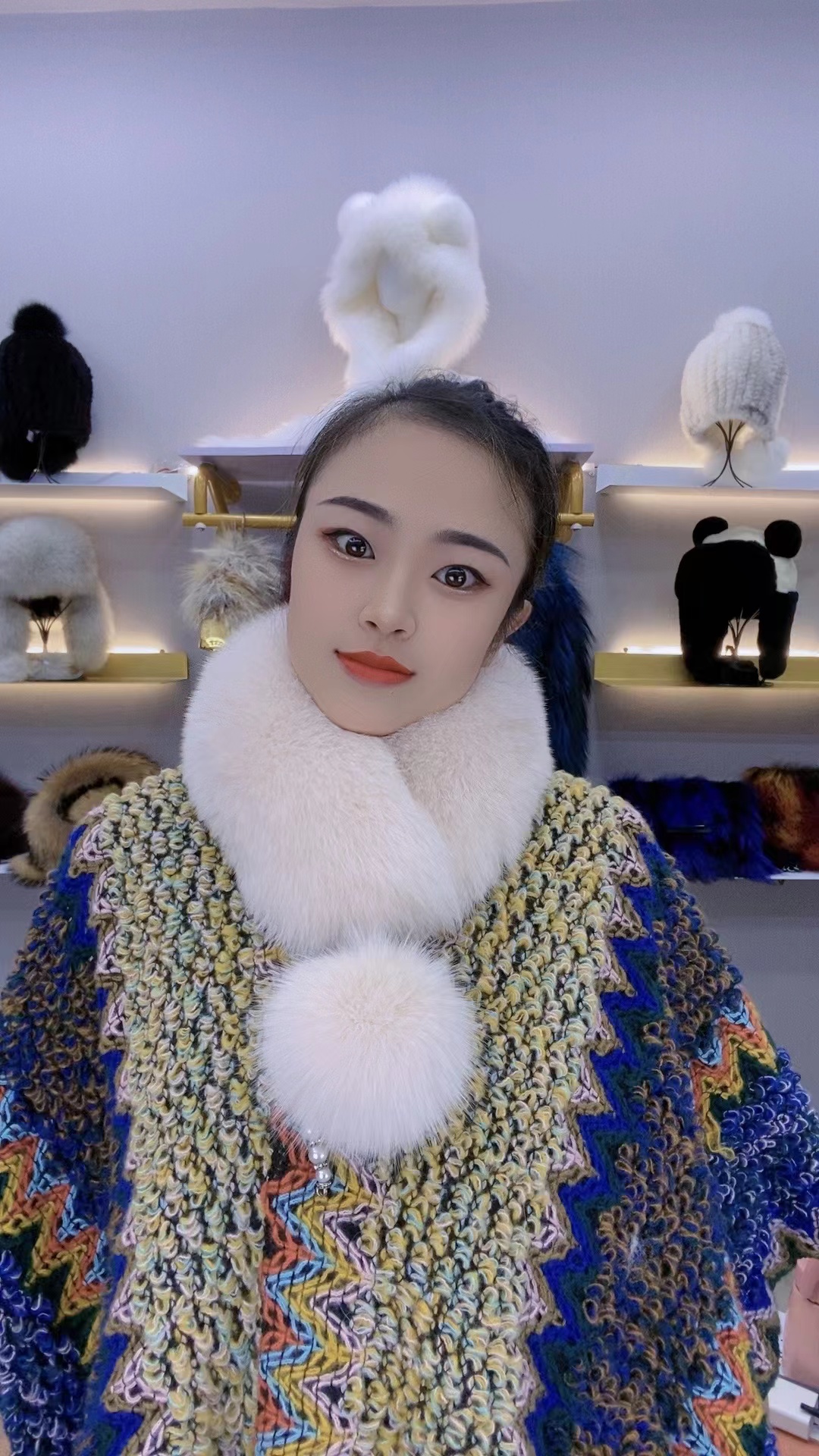 时尚大气毛毛围巾加厚轻奢百搭高品质保暖女款