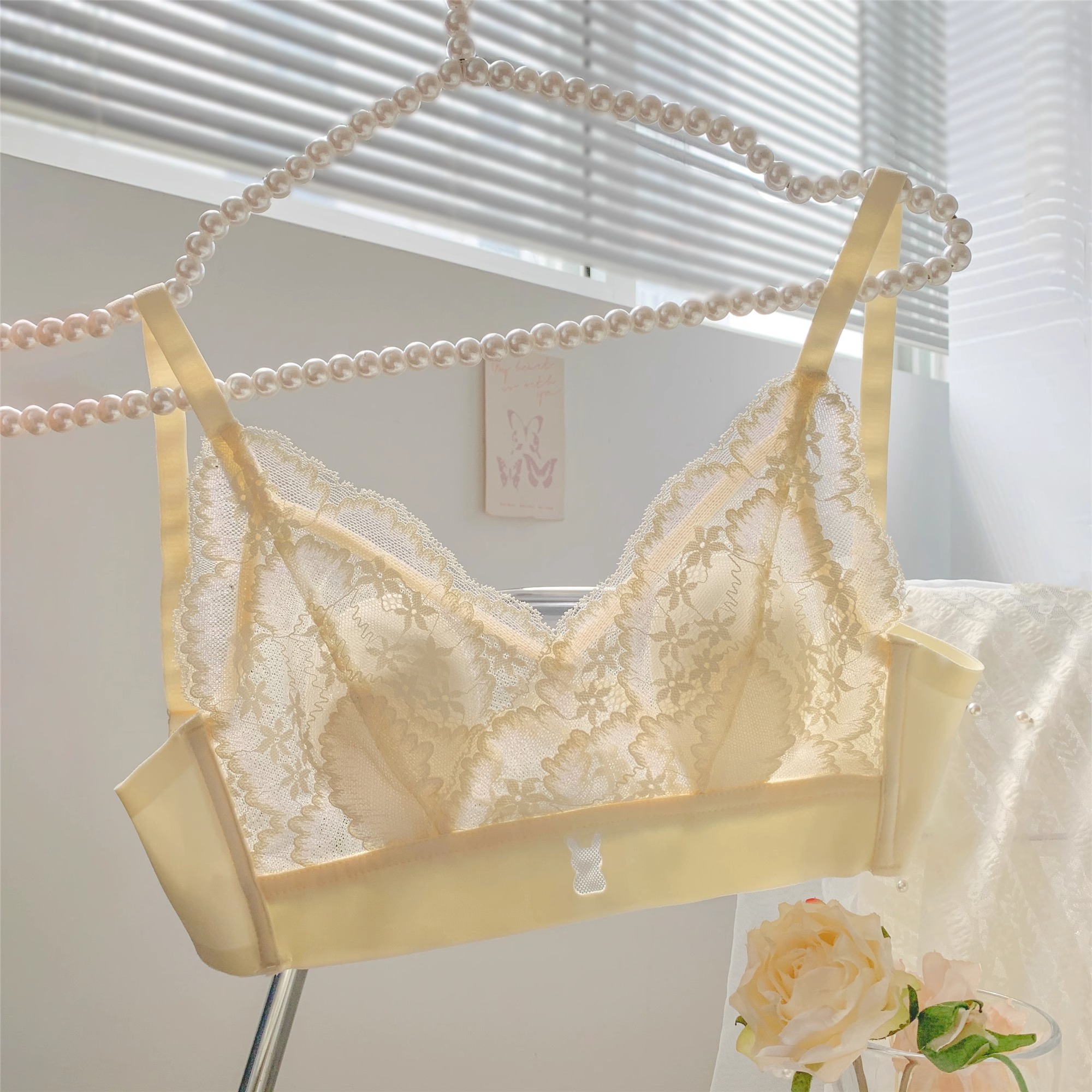 兔耳朵薄款内衣女法式甜美纯欲蕾丝文胸大胸显小防下垂无钢圈bra