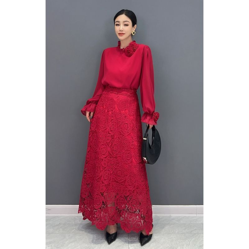 2024年冬季新款时尚百搭潮流套装3D浮雕工艺长袖不规则裙边两件套