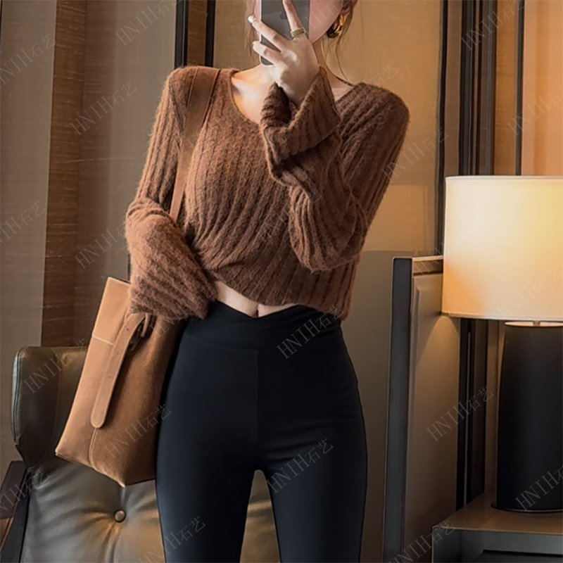 HNIH石艺2024秋季新款休闲宽松显瘦短款高弹保暖80693长袖毛衣