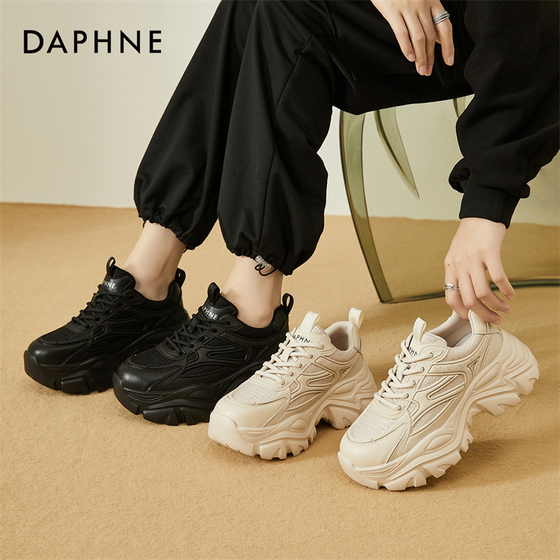 达芙妮春秋女士时尚休闲运动纯色老爹鞋厚底系带时尚运动休闲鞋