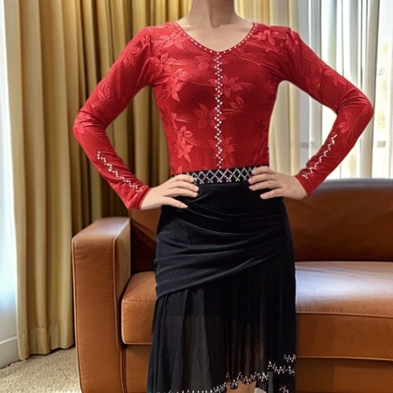 新款舞服上衣修身显瘦原创长袖拉丁舞服时尚蕾丝气质性感拼接