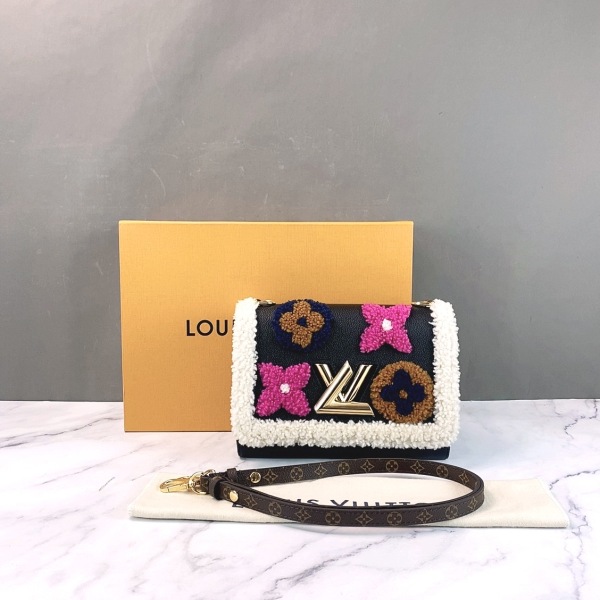 妃鱼/Louis Vuitton/路易威登/95新/单肩包/市场价36000