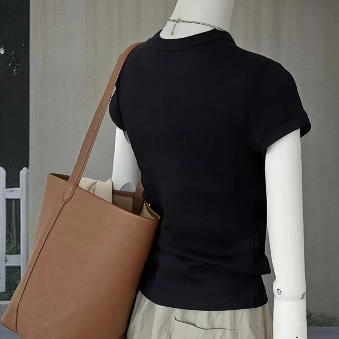 【300-399】颜女有盐八 设计百搭女装