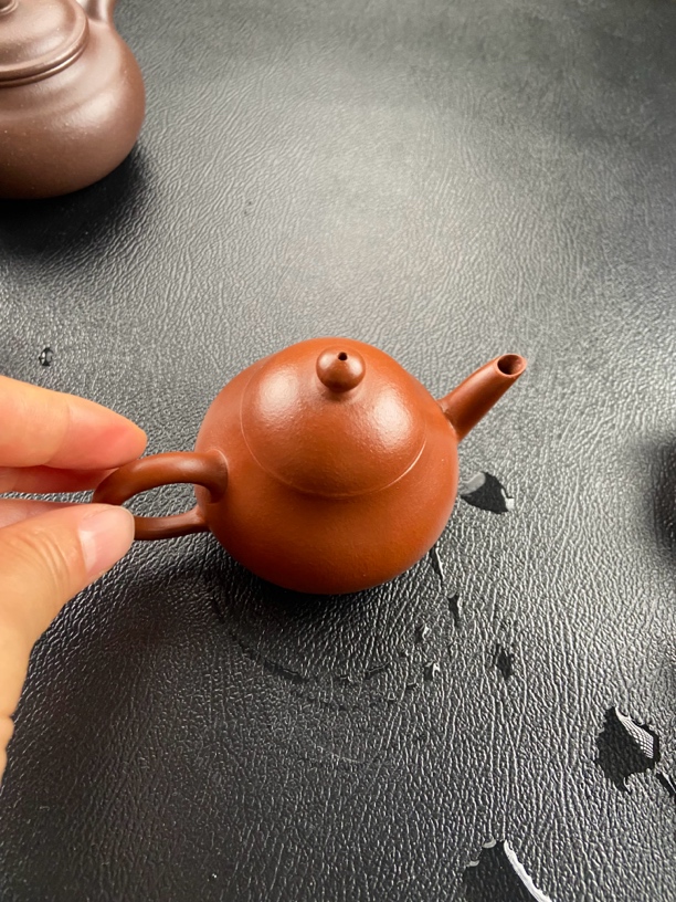 朱泥，全手成型，摹古器，古韵足