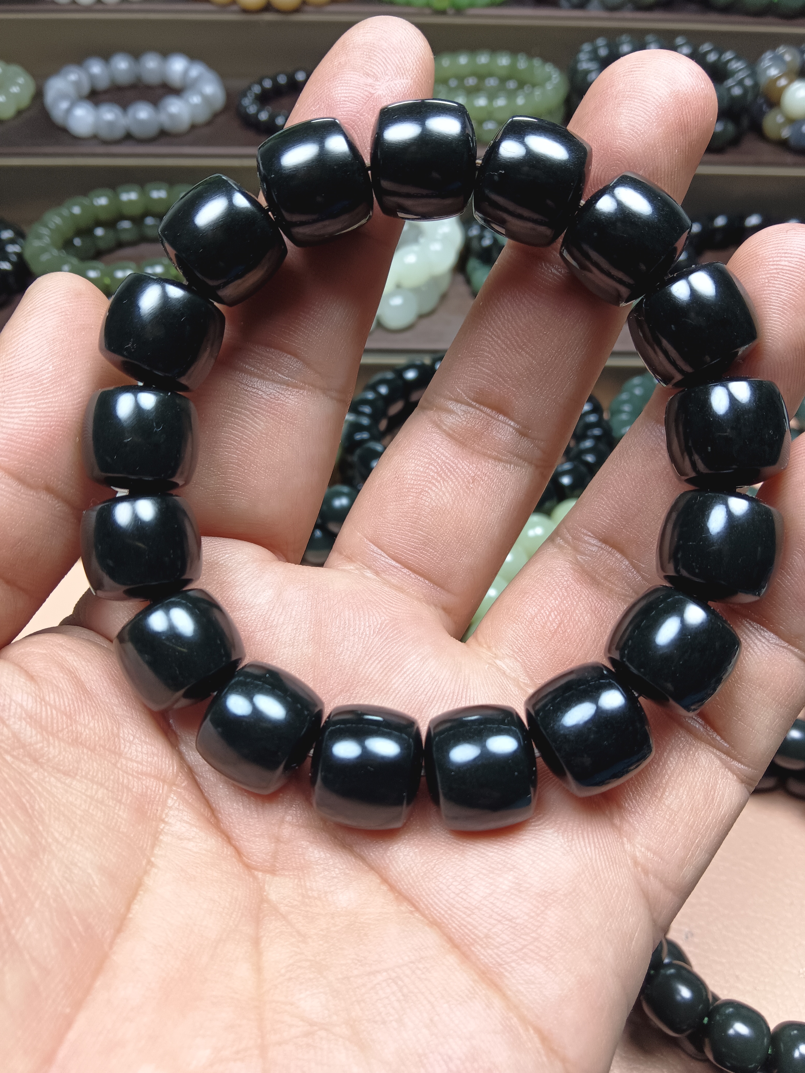 【不二】新疆纯天然喀拉喀什河14和田玉黑羊脂卡极限狐