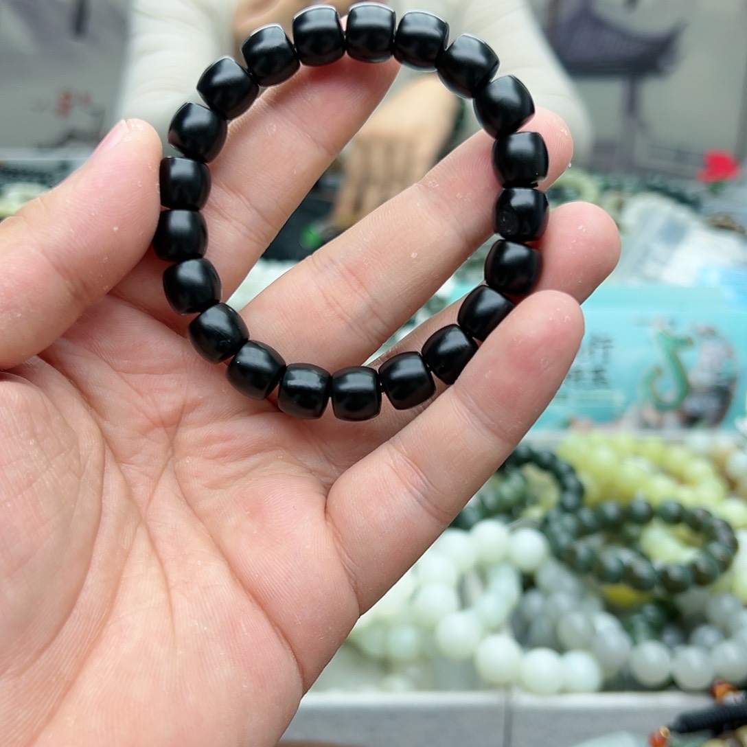 和田玉手串未镶嵌