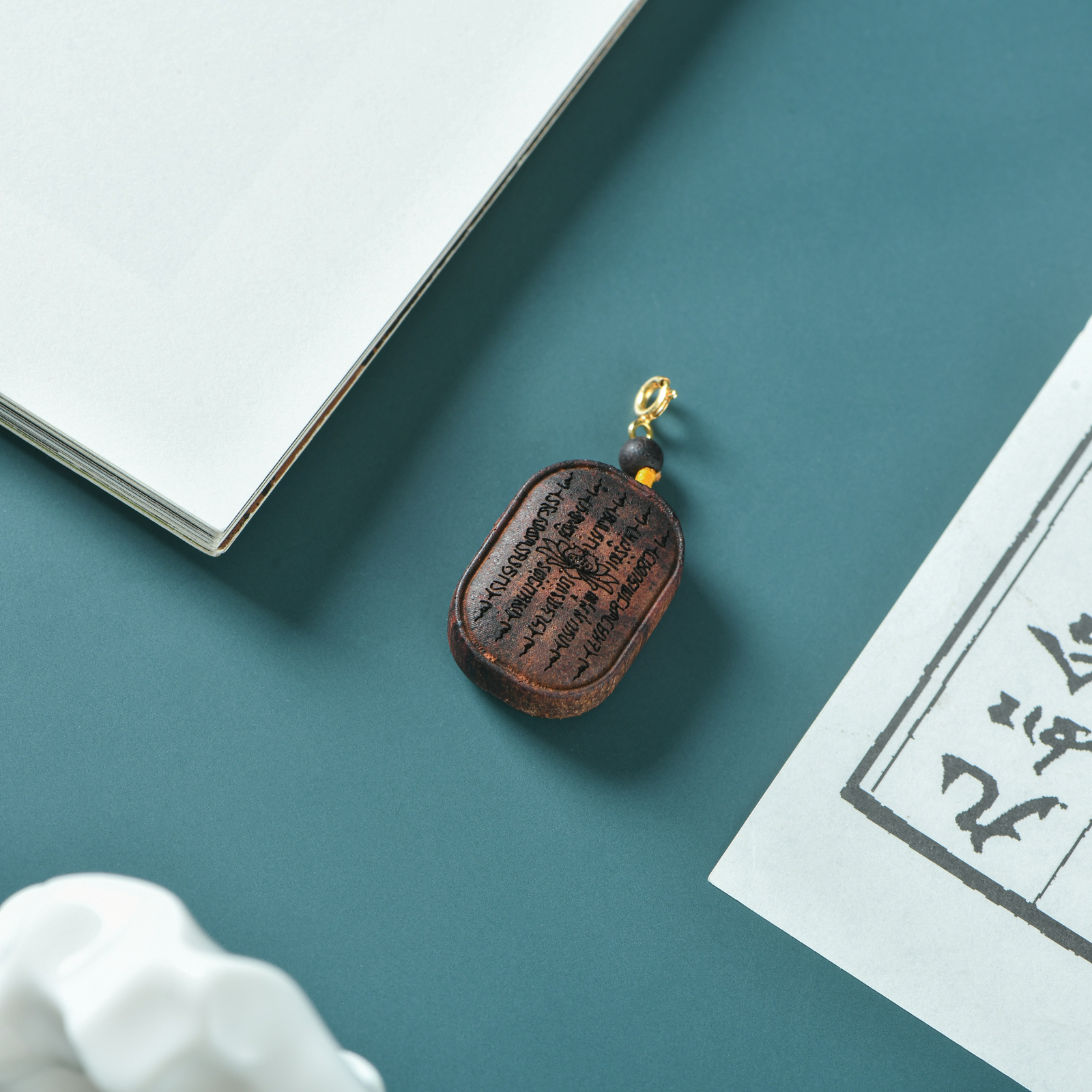 缅甸小叶降真香五条牌吊坠（万能扣）（木带宝）