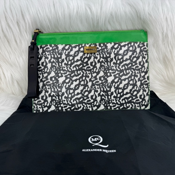 全新未使用 Alexander McQueen/亚历山大·麦昆 拼接手拿包