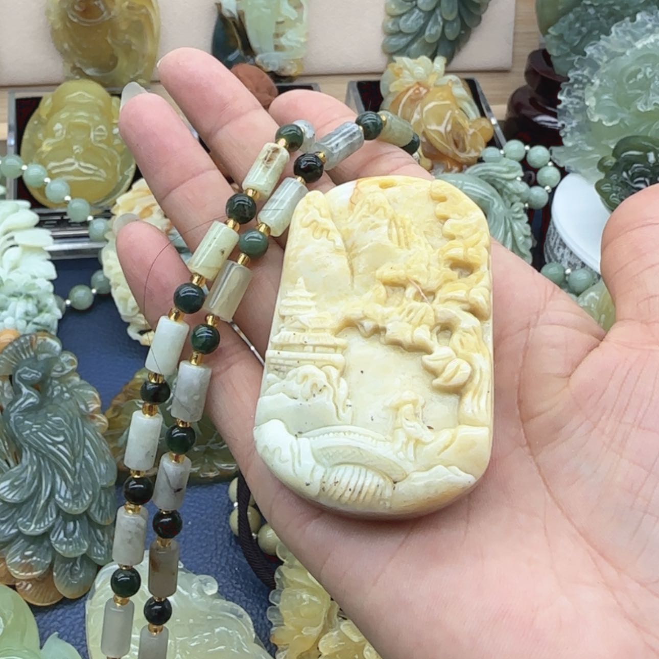 【闪购商品】蛇纹石玉吊坠合金