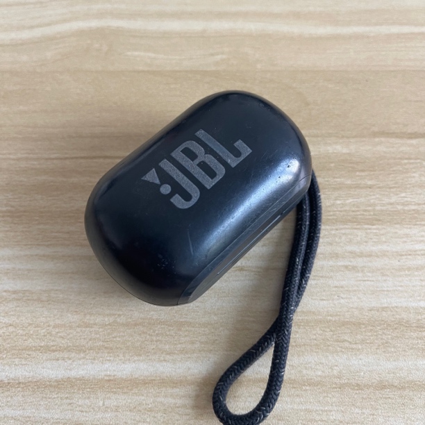 9新 JBL Flow pro 太空舱 高端降噪耳机 双主机 