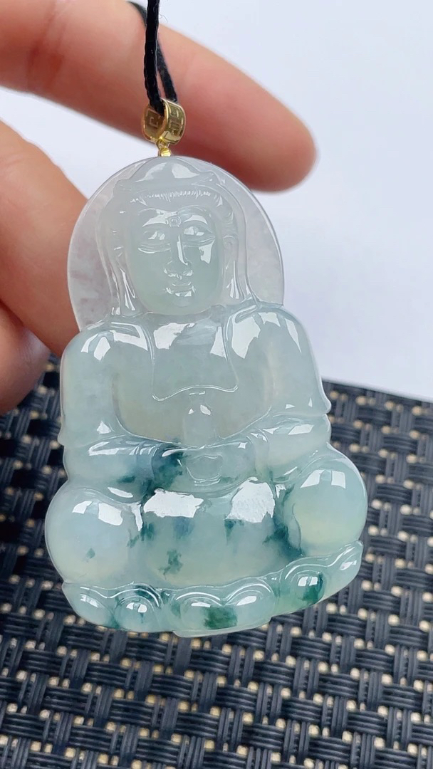 缅甸天然翡翠A货冰飘花观音吊坠尺寸55.7-37.3-6.5
