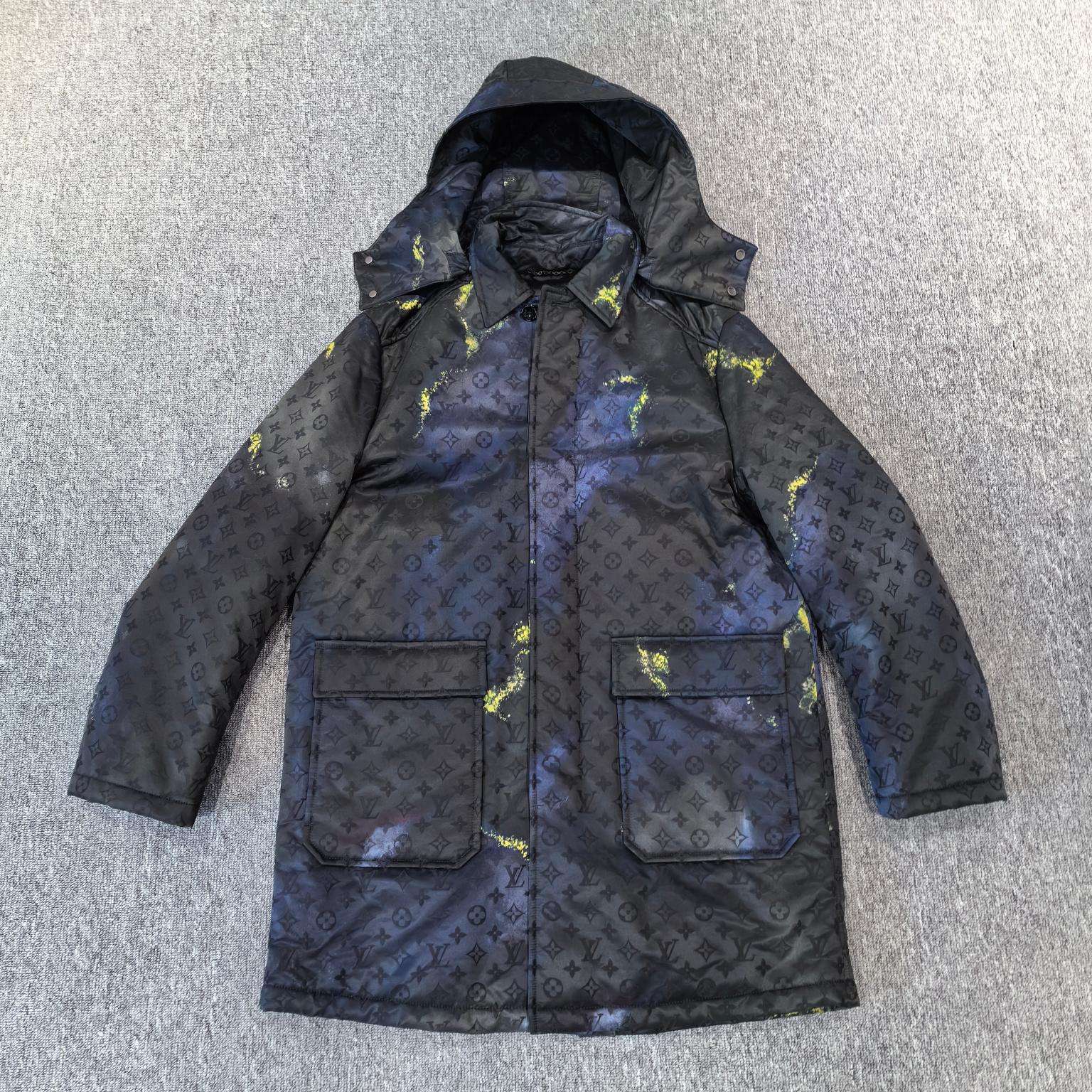 99新 LouisVuitton/路易威登 中长款满印花棉服外套/48码/sw23273