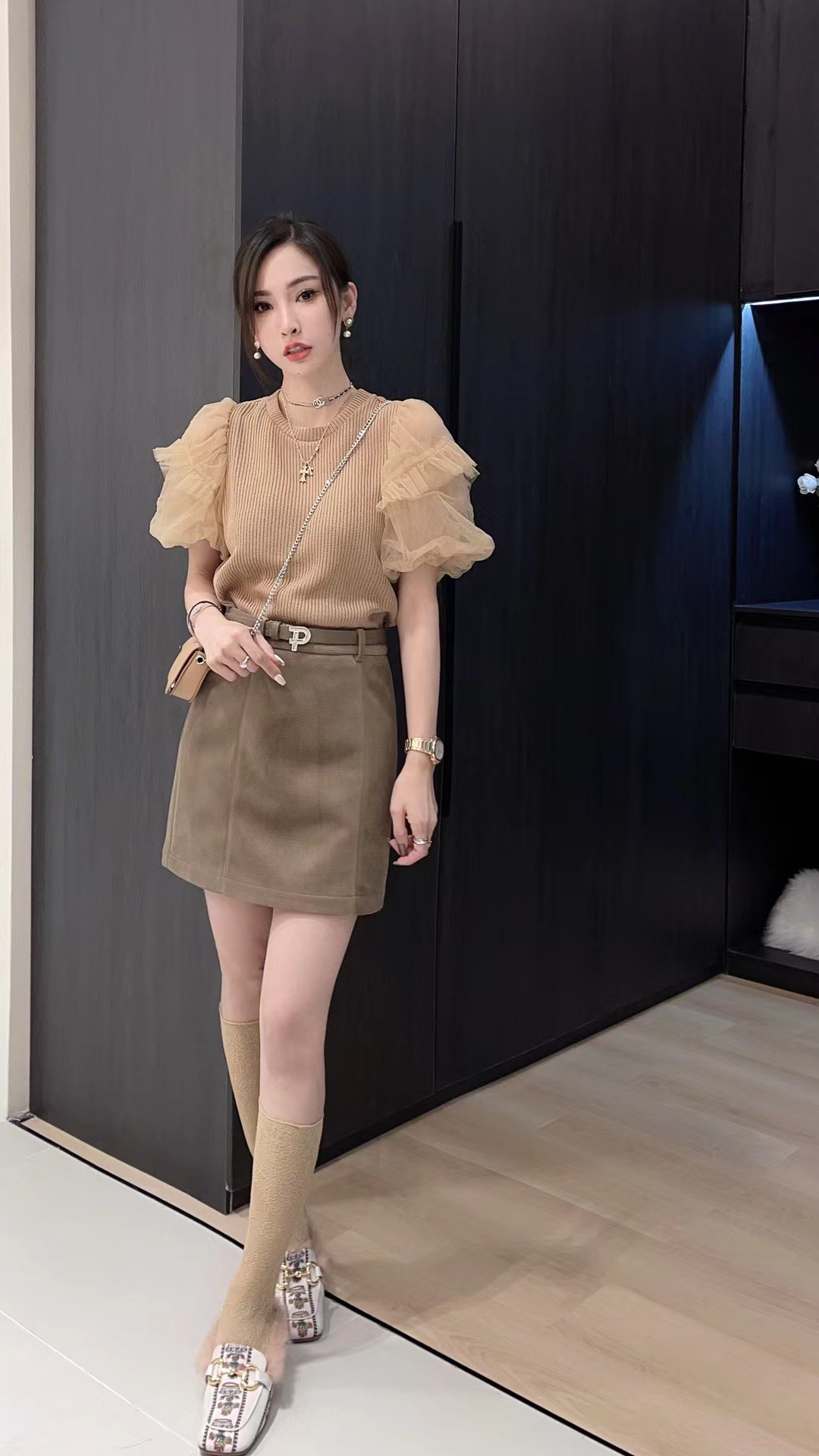 深圳南油高端女装批发秋款气质