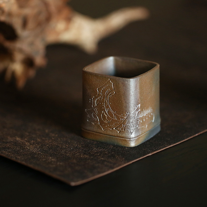 杯研所 | 方斗杯 老紫泥柴烧 90cc 主人杯  全手工