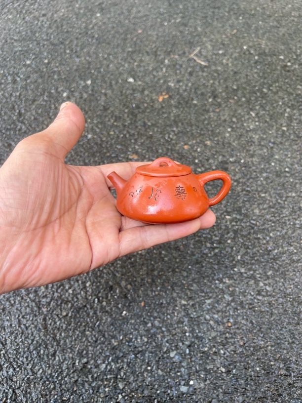 子冶小石瓢紫砂壶！容量85毫升！手工制作！做工精致！出水爆爽