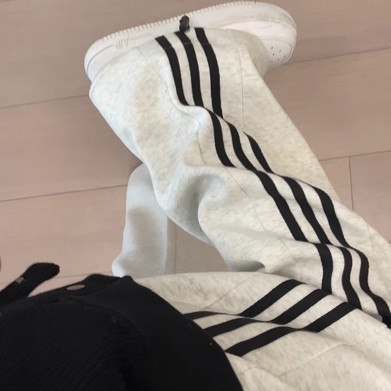 美式三杠运动裤女春秋季高腰阔腿裤新款直筒小个子两穿束脚卫裤