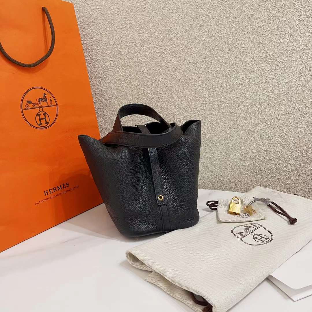 99新 Hermes/爱马仕 蔚蓝/菜篮子18 黑金Taurillon牛皮手提包 D刻