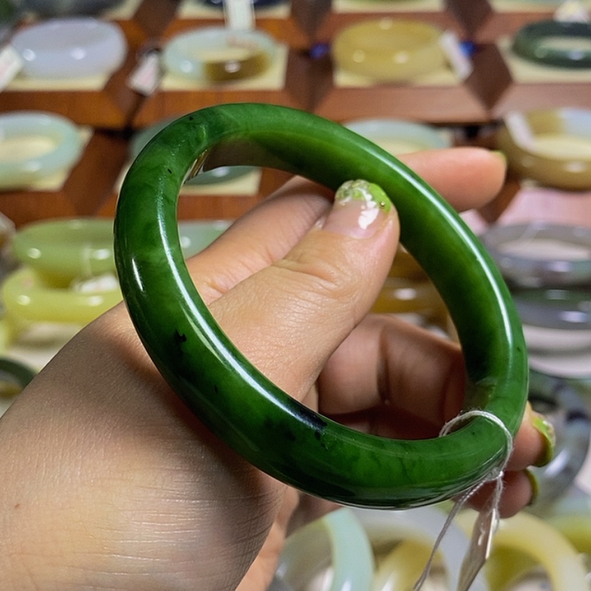 【闪购商品】和田玉碧玉红皮阳绿62➕未镶嵌龙****)