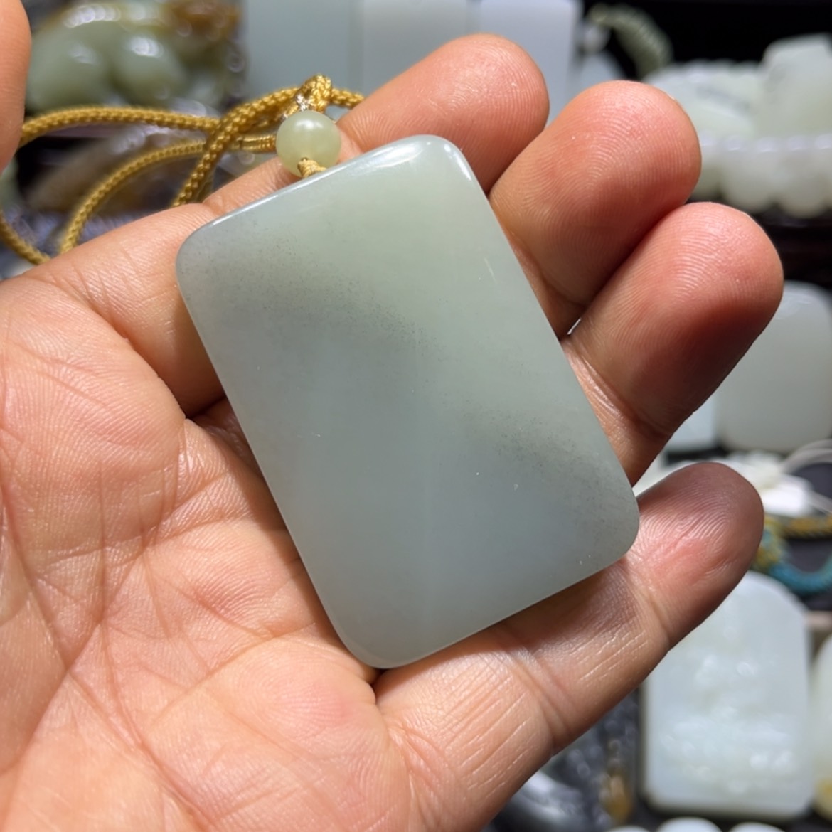 【闪购商品】和田玉颈饰未镶嵌强*