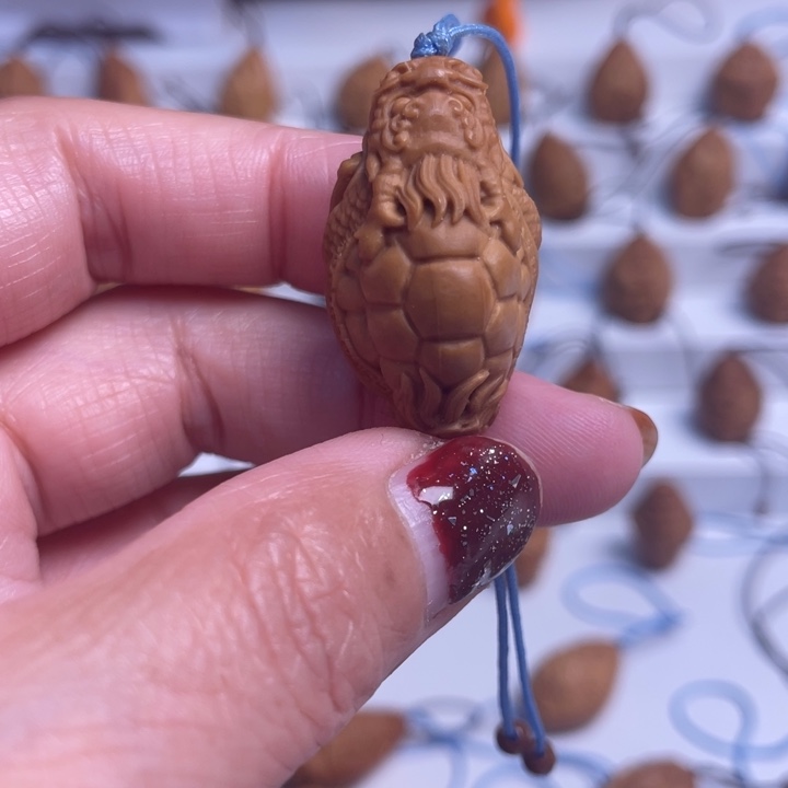 橄榄核吊坠橄榄核