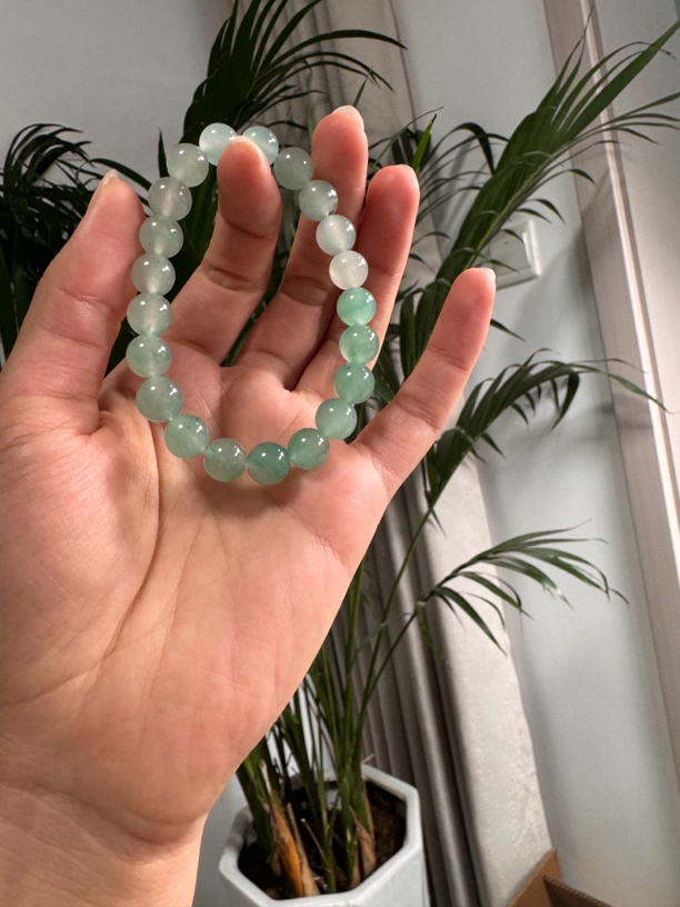 天然独龙玉飘｜非洲翠冰飘花手串（卡9）