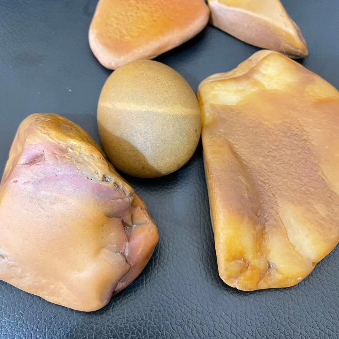 信江河黄蜡石鹅卵石