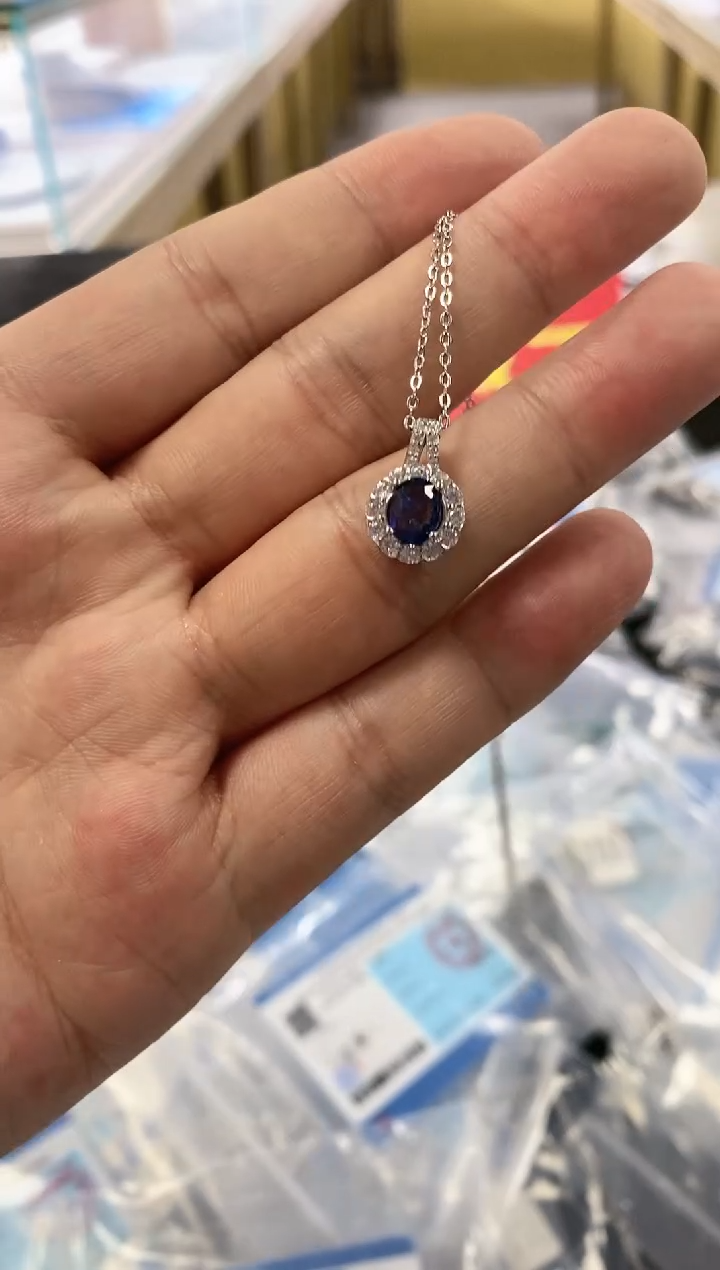 【闪购商品】蓝宝石颈饰银S925镶嵌1111111111