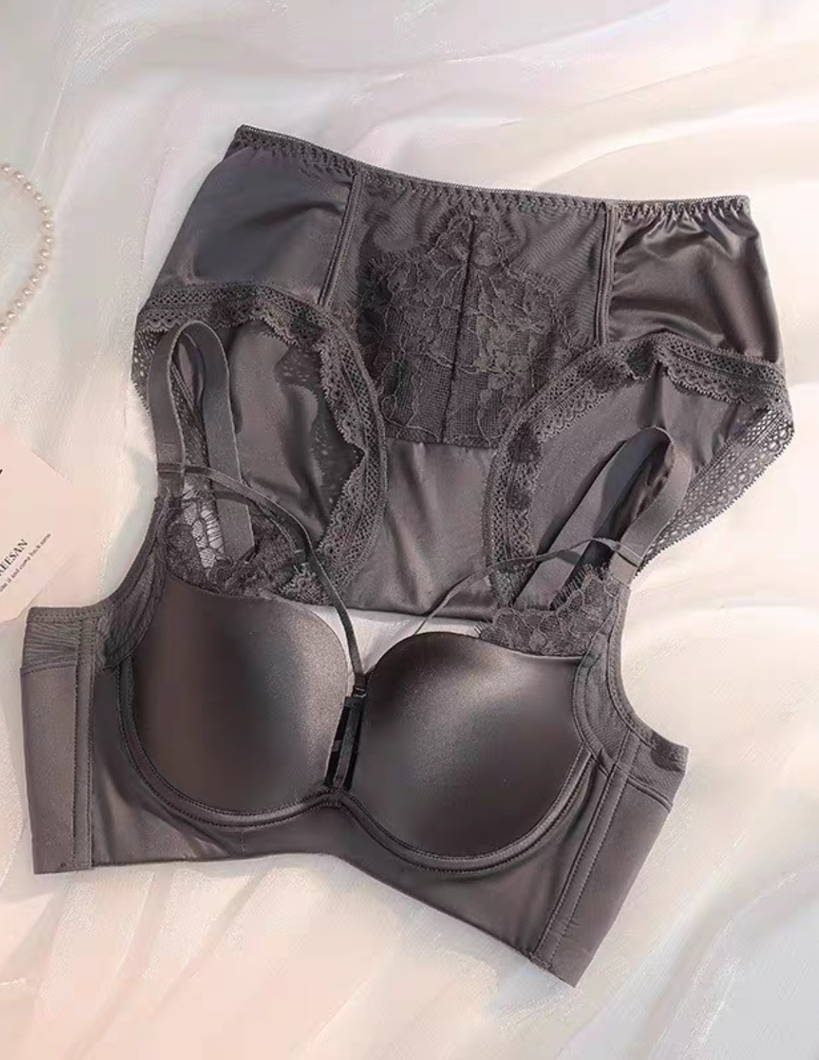 贝壳杯岩灰色套装内衣
