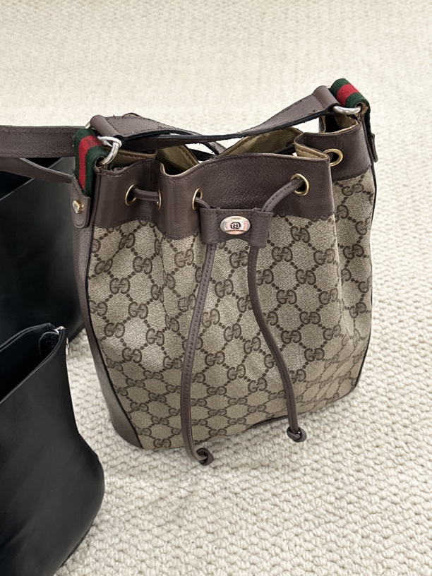 95新 GUCCI/GUCCI #vintage中古#Gucci抽绳水桶包