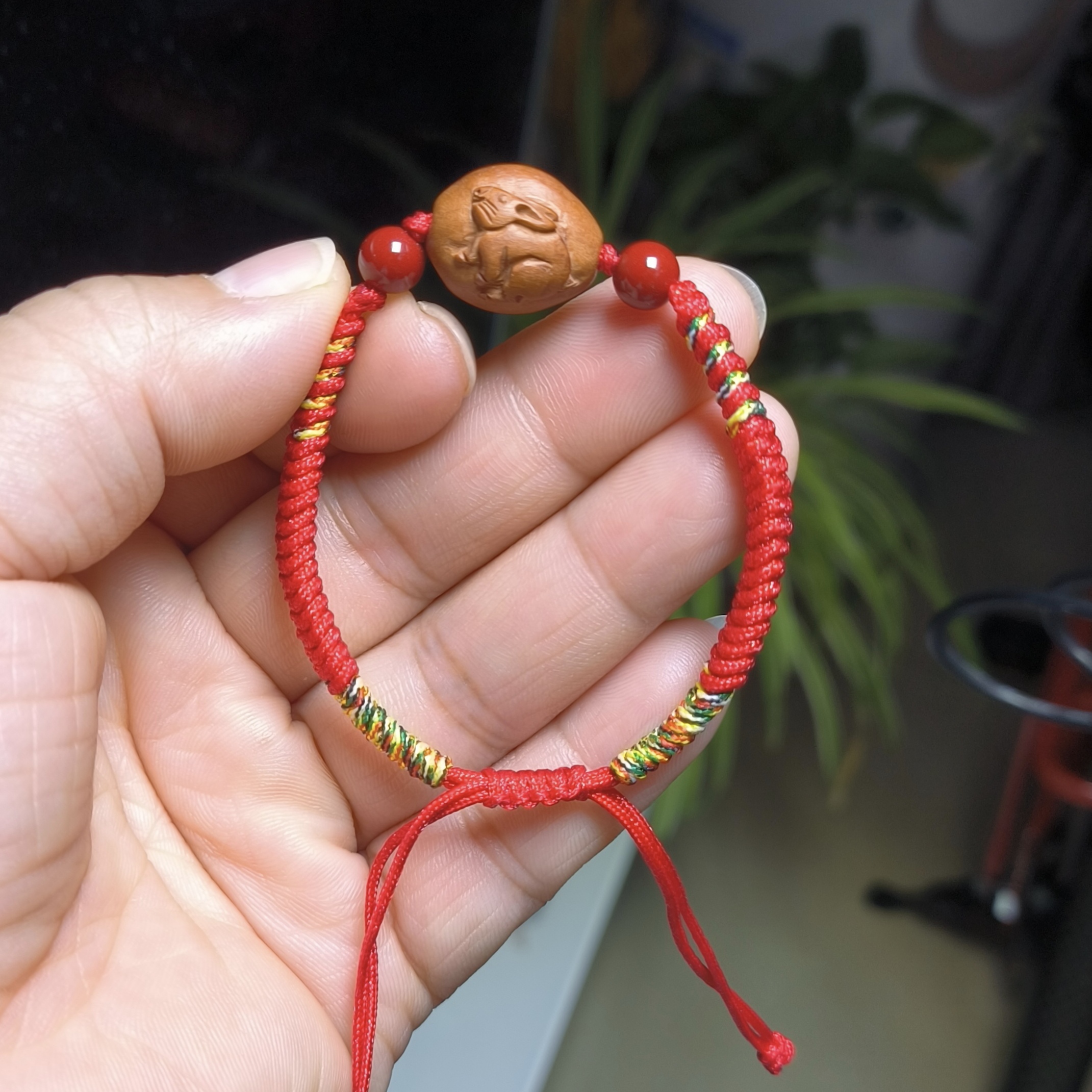十二生肖桃木红绳手工编织手链