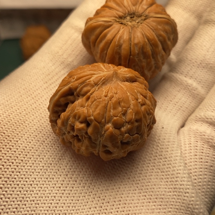 【闪购商品】文玩核桃吊坠又**叕